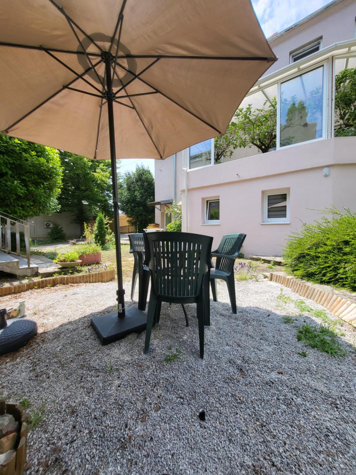 Apartament Vino & Grad